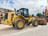 фронтальный погрузчик CATERPILLAR 966M