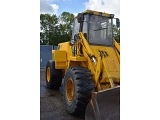 фронтальный погрузчик JCB 425