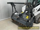 мини погрузчик BOBCAT T590