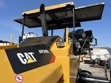 асфальтоукладчик (колесный) CATERPILLAR AP500F