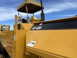 асфальтоукладчик (колесный) CATERPILLAR AP600