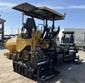 асфальтоукладчик (колесный) CATERPILLAR AP500F