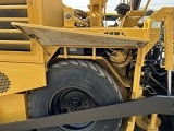 асфальтоукладчик (колесный) CATERPILLAR AP600