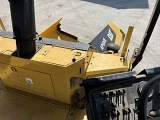 асфальтоукладчик (колесный) CATERPILLAR AP500F