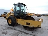 дорожный каток (комбинированный) CATERPILLAR CS66B