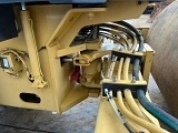 дорожный каток (комбинированный) CATERPILLAR CS 563 D