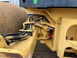 дорожный каток (комбинированный) CATERPILLAR CS 563 D