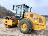 дорожный каток (комбинированный) CATERPILLAR CS66B