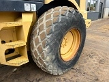 дорожный каток (комбинированный) CATERPILLAR CS 563 D