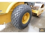 дорожный каток (комбинированный) CATERPILLAR CS66B