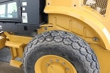 дорожный каток (комбинированный) CATERPILLAR CS44B