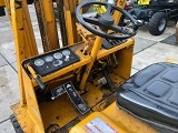 вилочный погрузчик  CATERPILLAR V 50 E