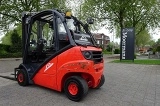 вилочный погрузчик  LINDE H 25 T