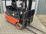 вилочный погрузчик  LINDE E 16 C