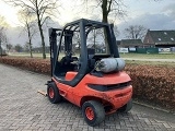 вилочный погрузчик  LINDE H 25 T