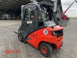 вилочный погрузчик  LINDE H 25 T