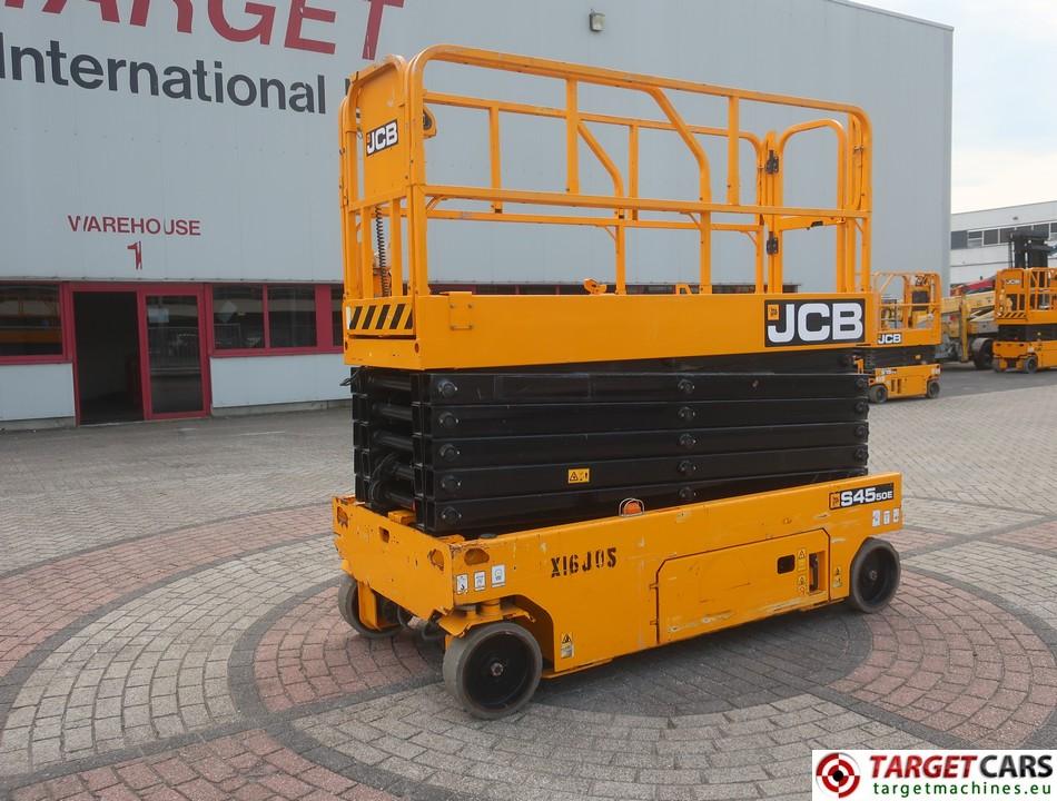 ножничный подъемник JCB s4550e