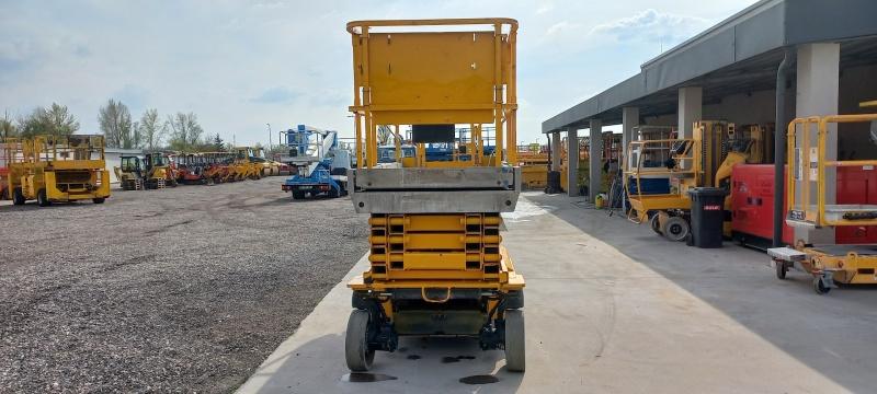 ножничный подъемник JLG 2646ES