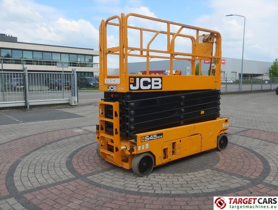 ножничный подъемник JCB s4550e