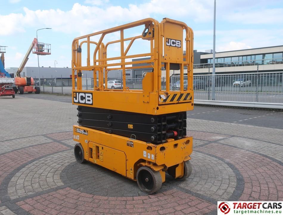 ножничный подъемник JCB S2632E