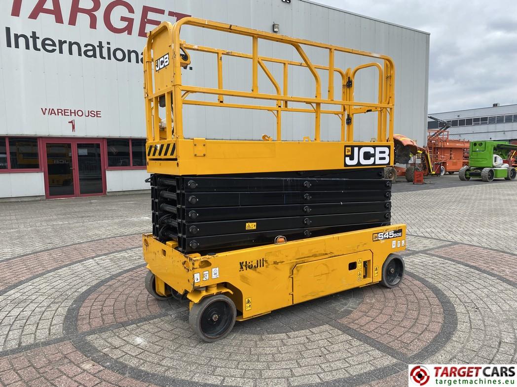 ножничный подъемник JCB s4550e