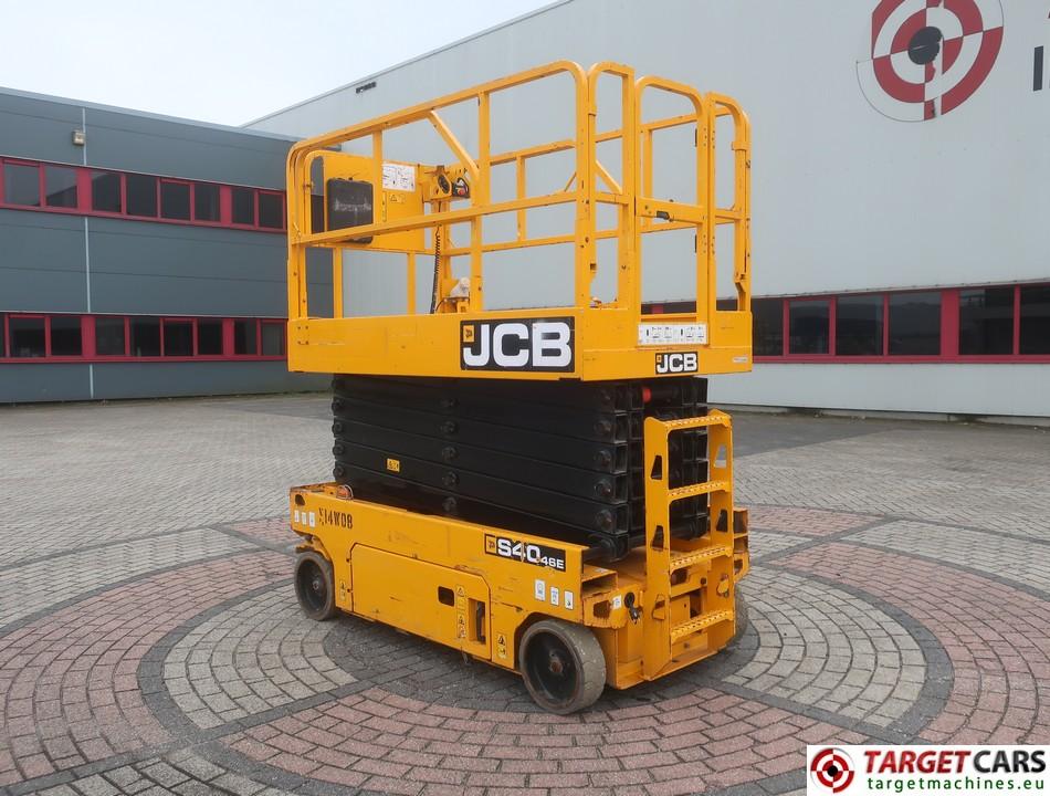 ножничный подъемник JCB S4046E