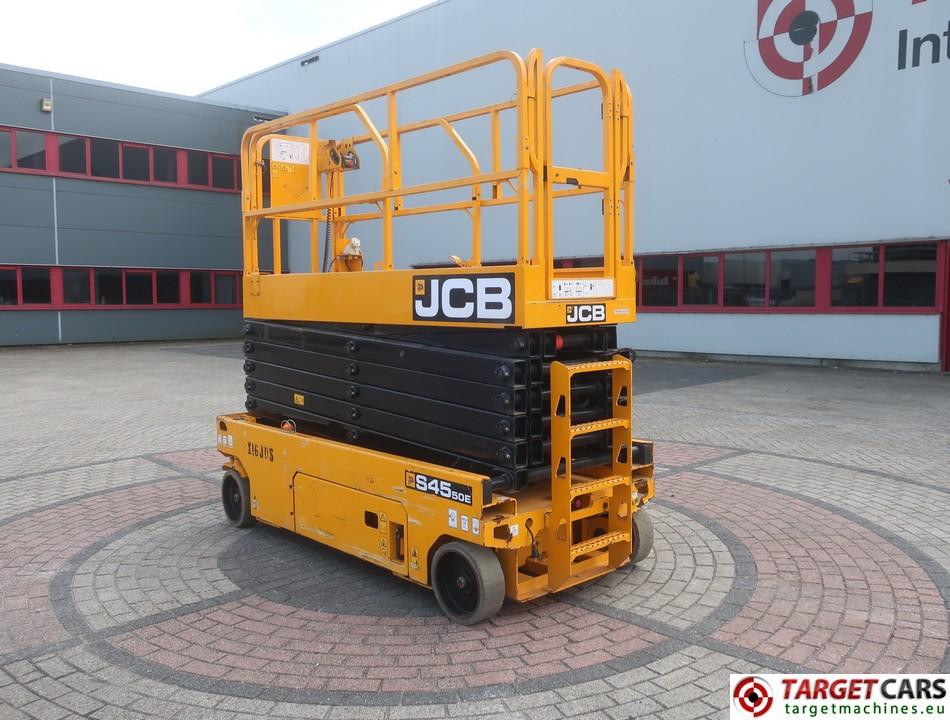 ножничный подъемник JCB s4550e