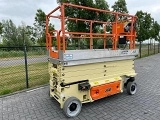 ножничный подъемник JLG 3246 ES