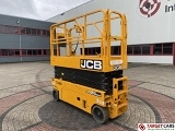 ножничный подъемник JCB S2632E