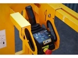 ножничный подъемник JCB S3246E