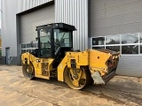 дорожный каток (двухвальцовый)  CATERPILLAR CB44B