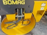 дорожный каток (двухвальцовый)  BOMAG BW 138 AD