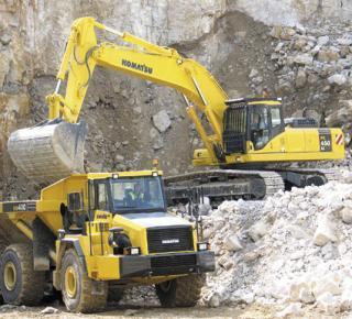 Гусеничный экскаватор  KOMATSU PC450LC-6